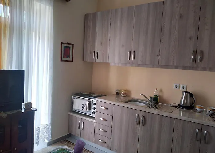 Central Condos Daire